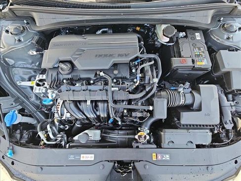 New 2026 Hyundai Elantra Sport FWD image 16