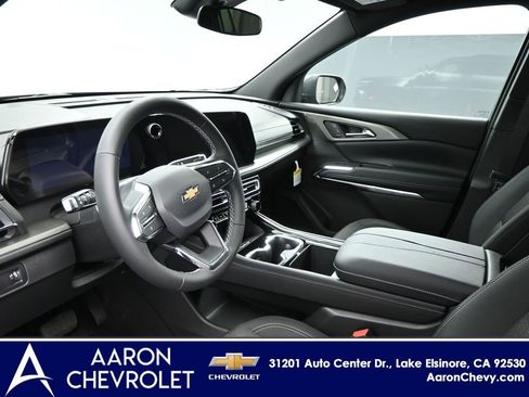 New 2026 Chevrolet Traverse LT image 7