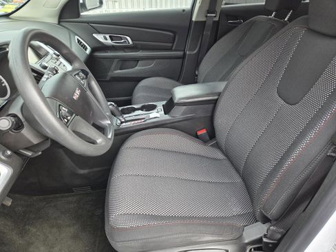 Used 2017 GMC Terrain SLE image 18