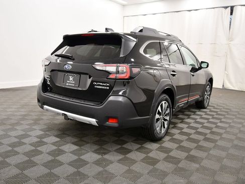 Used 2024 Subaru Outback Touring XT AWD/4WD image 7