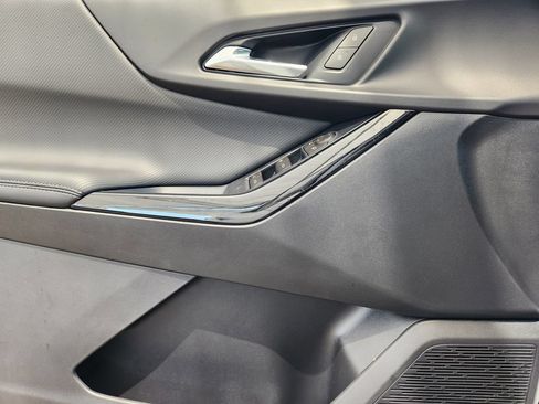 New 2026 Chevrolet Equinox LT FWD image 16