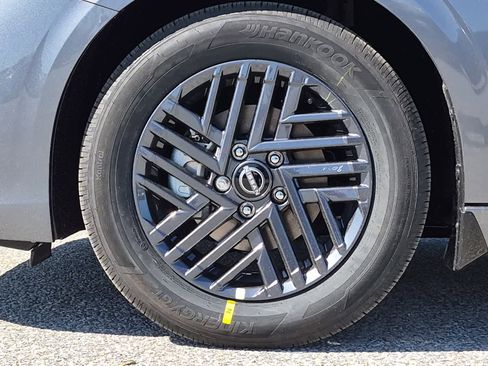 New 2026 Nissan Sentra SV image 6