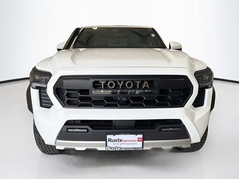 Certified 2025 Toyota Tacoma 4x4 Double Cab Hybrid image 2