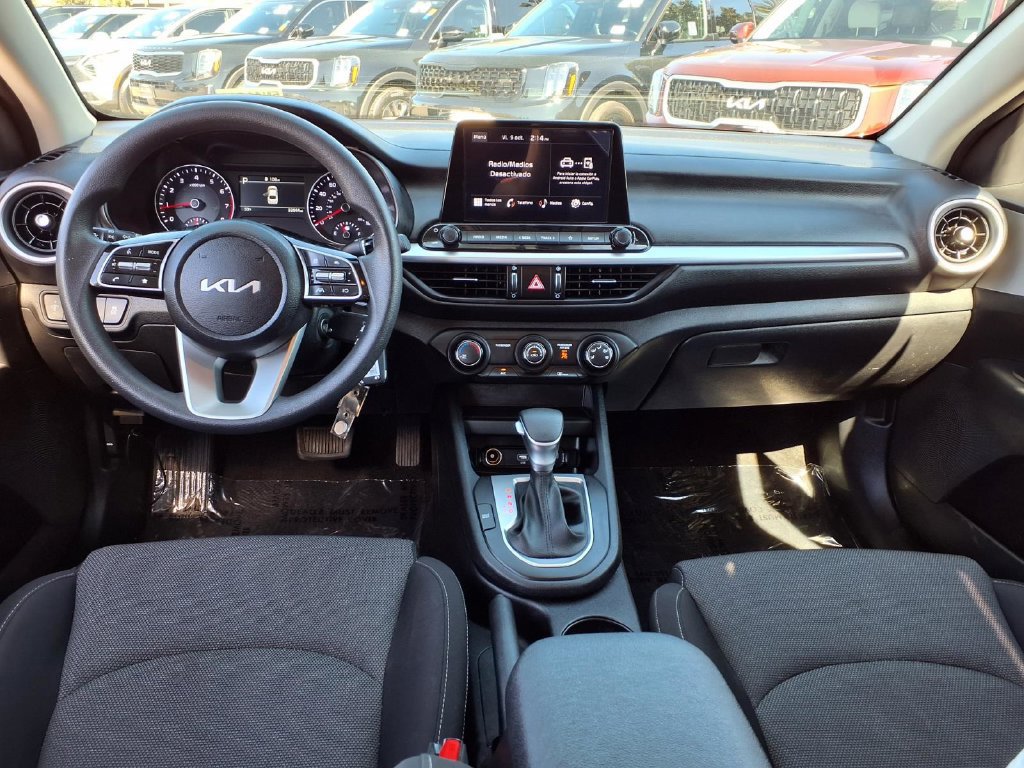 Certified 2024 Kia Forte LXS w/ LXS Technology Package FWD image 14