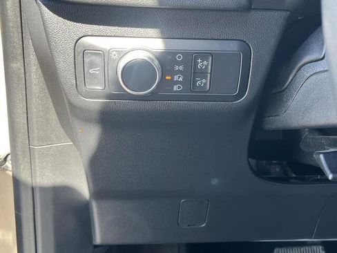 Used 2021 Ford Escape SE w/ Convenience Package image 13