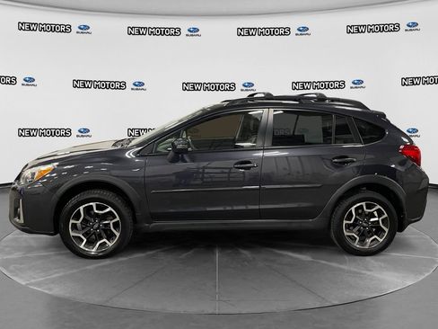 Used 2017 Subaru Crosstrek 2.0i Limited AWD/4WD image 2