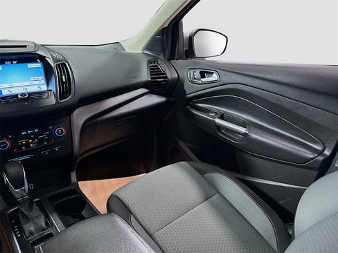 Used 2018 Ford Escape SE w/ SE Sync 3 Package image 22