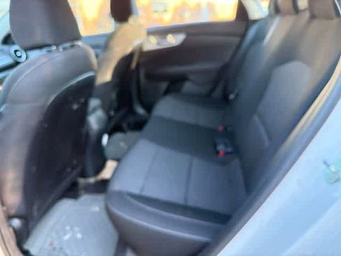 Used 2023 Kia Forte LXS FWD image 11