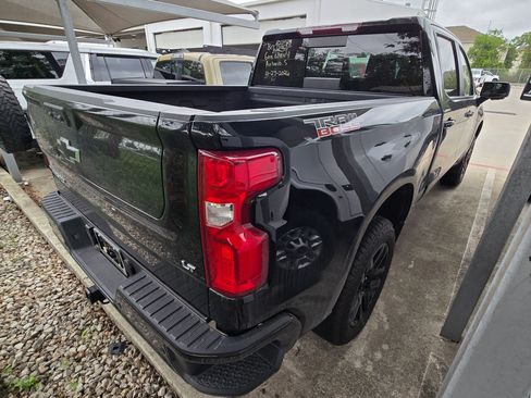 Certified 2024 Chevrolet Silverado 1500 LT Trail Boss w/ LT Trail Boss Premium Package AWD/4WD image 7