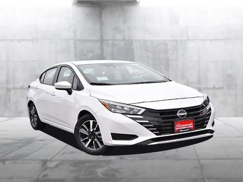 New 2025 Nissan Versa SV image 2