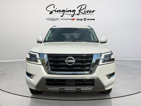 Used 2021 Nissan Armada SL RWD image 2