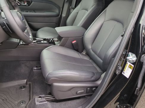 Used 2026 Subaru Forester Limited AWD/4WD image 15