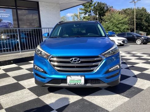 Used 2023 Nissan Frontier SV image 31