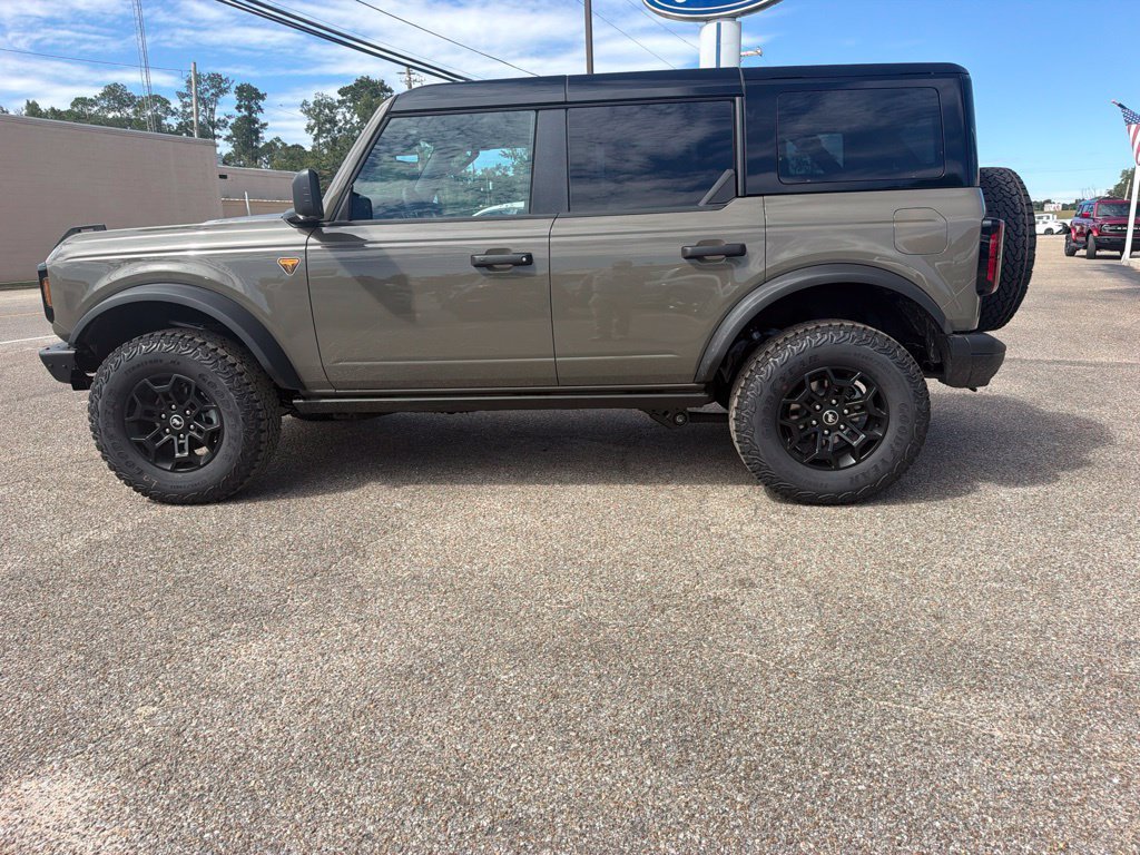 New 2026 Ford Bronco Badlands AWD/4WD image 8