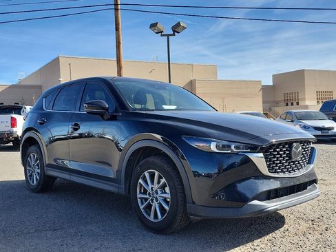 Used 2022 MAZDA CX-5 AWD 2.5 S w/ Preferred Package image 3