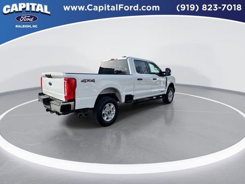 Certified 2025 Ford F250 XLT image 8