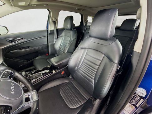 Used 2024 Kia Sportage SX FWD image 9