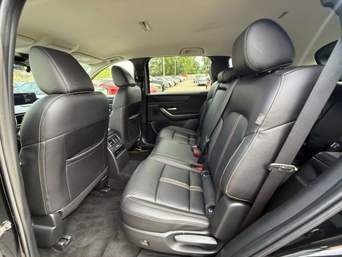 Used 2025 MAZDA CX-90 3.3 Turbo w/ Select Package AWD/4WD image 24