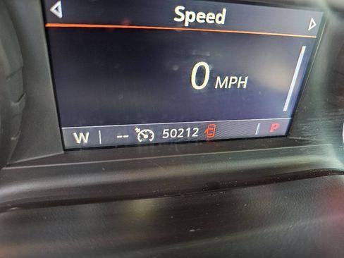 Used 2019 Chevrolet Silverado 1500 LT w/ Texas Edition RWD image 14