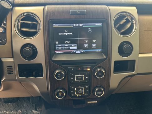 Used 2014 Ford F150 Lariat w/ Equipment Group 501A Mid image 3
