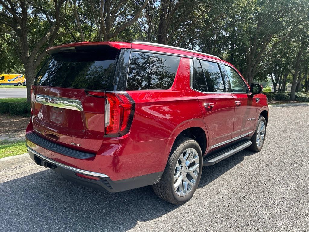 Used 2021 GMC Yukon SLT w/ SLT Luxury Plus Package AWD/4WD image 6