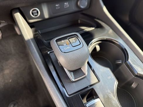 Used 2023 Nissan Rogue SV AWD/4WD image 21