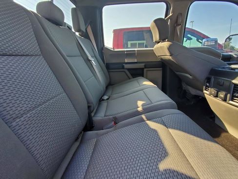 Used 2019 Ford F150 XLT w/ Equipment Group 302A Luxury AWD/4WD image 6