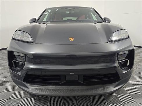 Certified 2025 Porsche Macan 4S Electric image 10