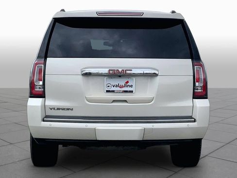Used 2015 GMC Yukon Denali w/ Touring Package AWD/4WD image 4
