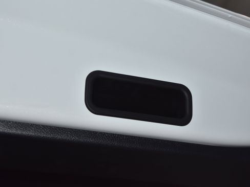 New 2026 Nissan Kicks SR w/ SR Premium Package image 29