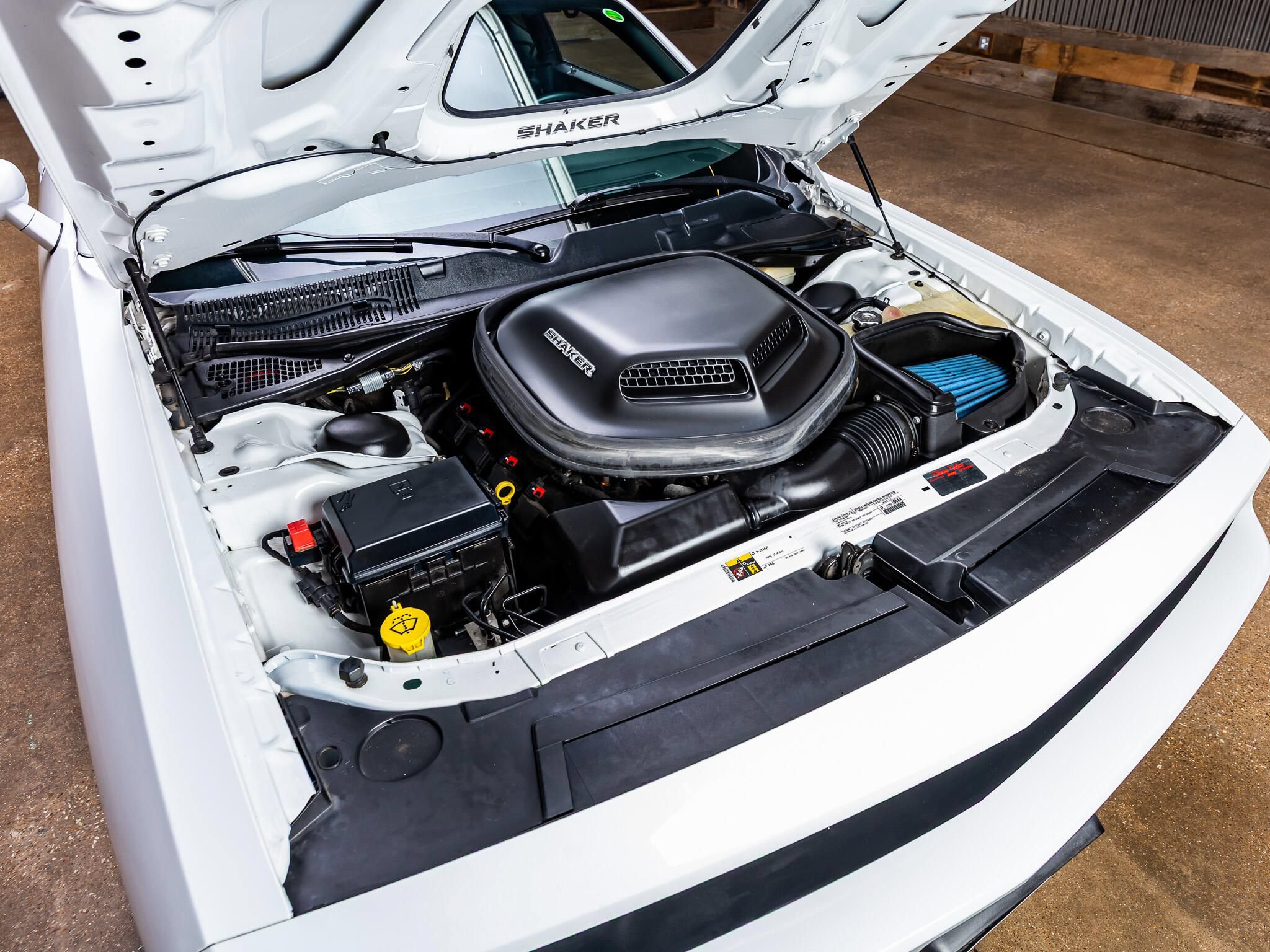 Used 2014 Dodge Challenger R/T RWD image 30