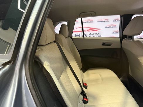 Used 2022 Toyota Corolla Cross L image 31