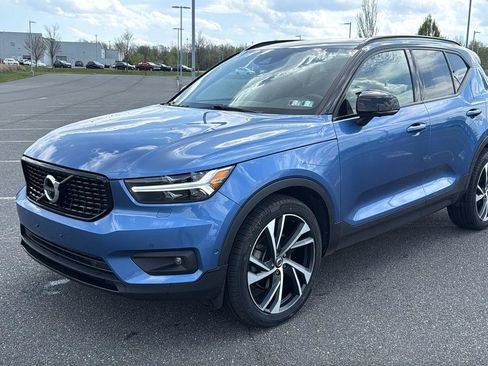 Used 2019 Volvo XC40 T5 R-Design AWD/4WD image 13