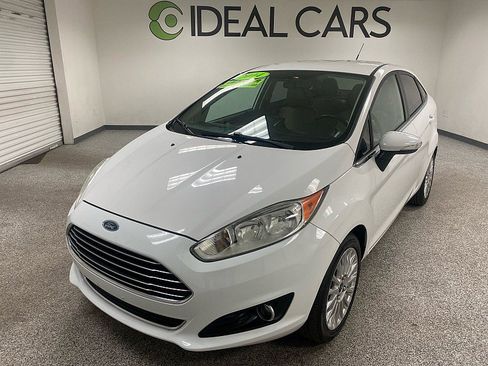 Used 2014 Ford Fiesta Titanium image 1