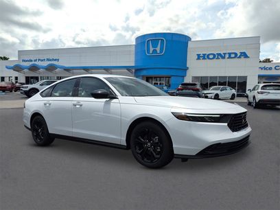New 2025 Honda Accord SE