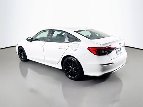 Certified 2023 Honda Civic Sport image 5