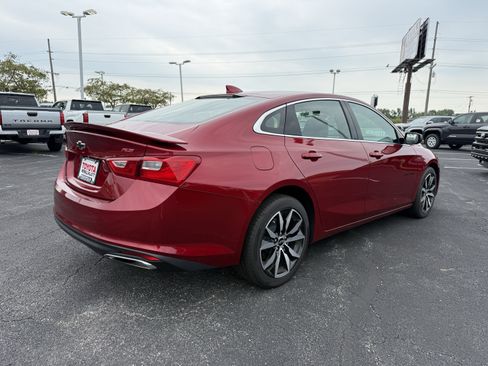 Used 2023 Chevrolet Malibu RS FWD image 8