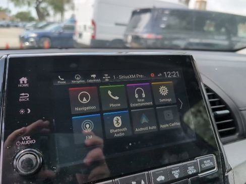 Used 2023 Honda Odyssey Touring image 13