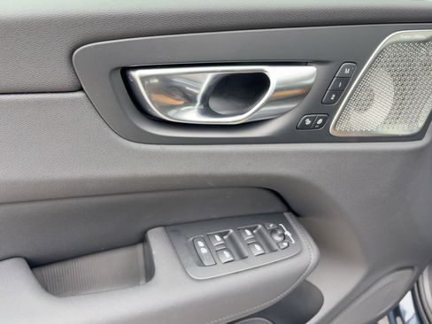 New 2026 Volvo XC60 B5 Ultra w/ Protection Package Premier image 13