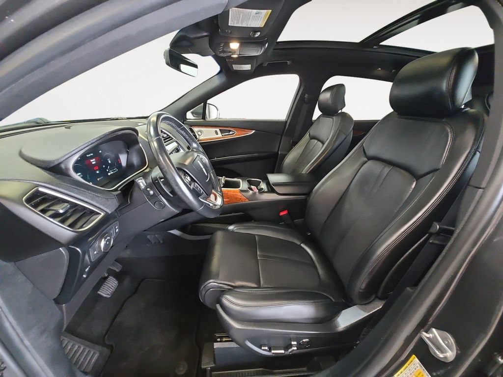 Used 2020 Lincoln Nautilus Reserve w/ Equipment Group 202A AWD/4WD image 11