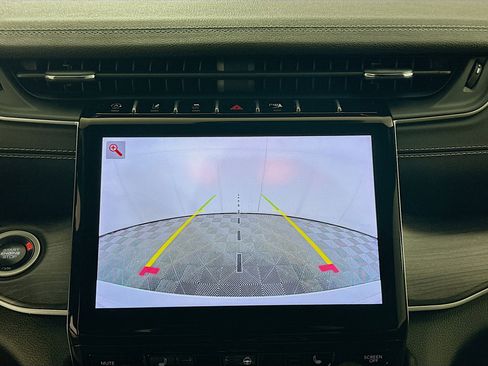 Used 2024 Jeep Grand Cherokee Limited w/ Trailer Tow Package image 23