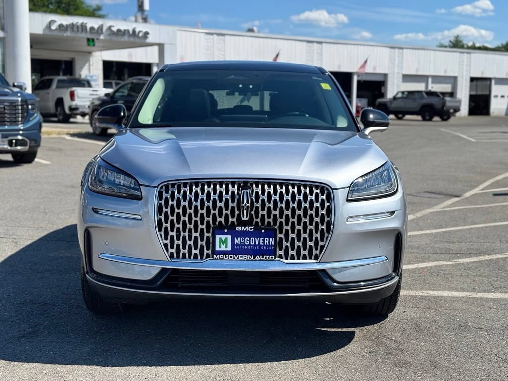 Used 2024 Lincoln Corsair AWD w/ Equipment Group 101A image 10