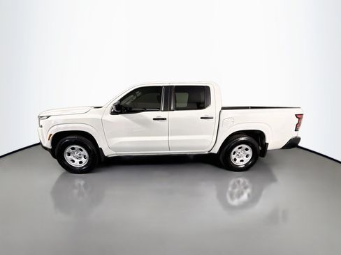 Used 2024 Nissan Frontier S RWD image 6