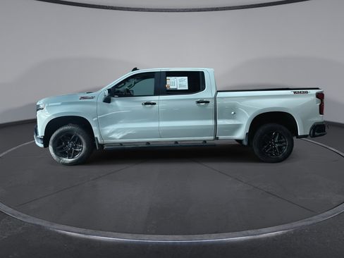 Used 2019 Chevrolet Silverado 1500 LT Trail Boss AWD/4WD image 11