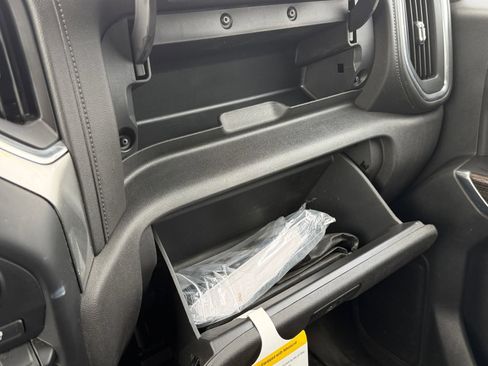 Used 2019 Chevrolet Silverado 1500 RST w/ All-Star Edition AWD/4WD image 28