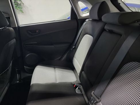 Used 2020 Hyundai Kona SE AWD/4WD image 14