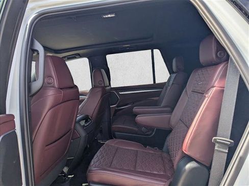 Certified 2026 Cadillac Escalade Sport w/ LPO, ONYX Package AWD/4WD image 13