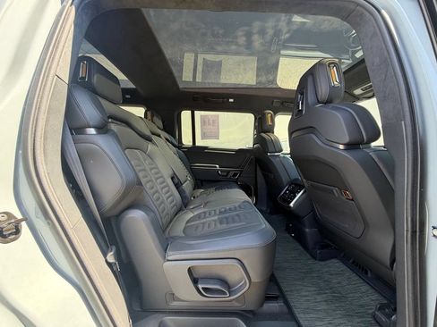 Used 2023 Rivian R1S Adventure AWD/4WD image 12