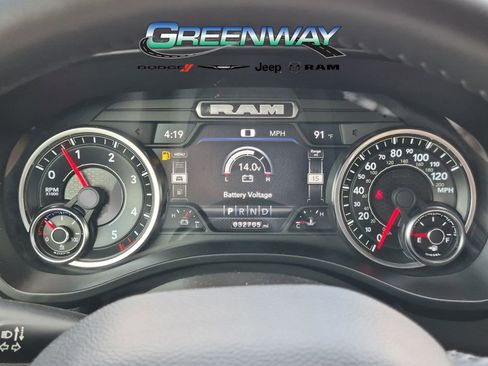 Used 2023 RAM 1500 Big Horn AWD/4WD image 10