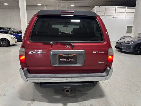 Used 2000 Toyota 4Runner SR5 AWD/4WD image 4